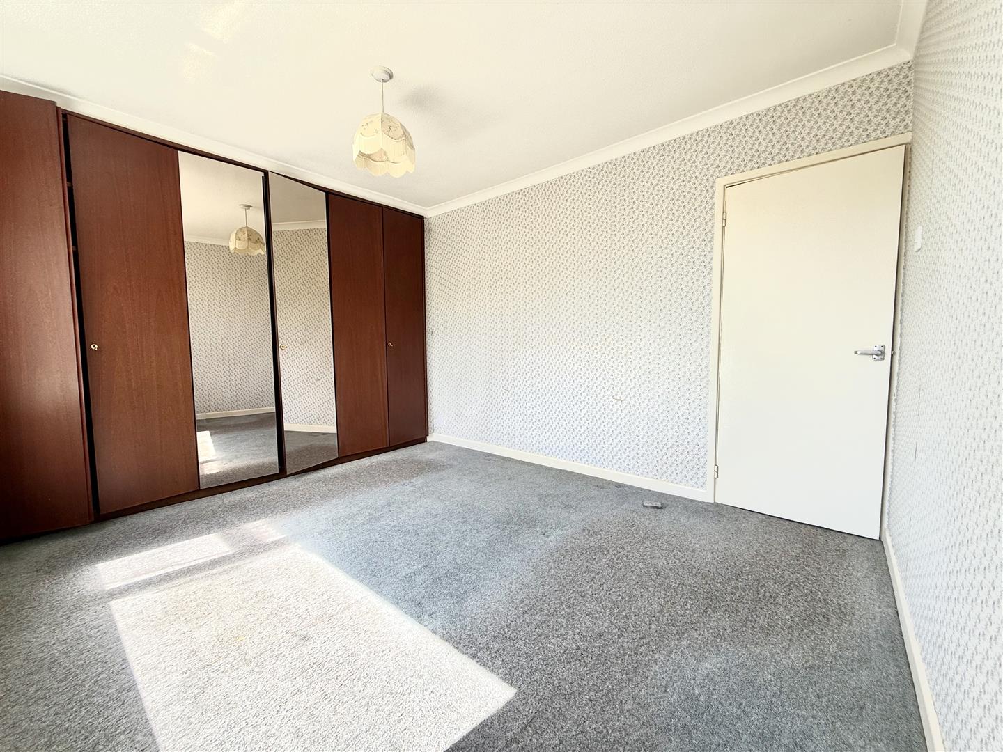 Dulais Grove, Sketty, Swansea, SA2 8BL